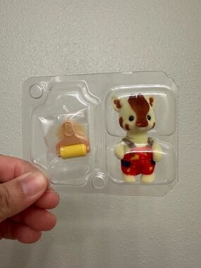 Calico Critters Sylvanian Families Baby Builder Series - Bran the Giraffe